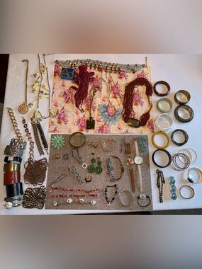 Mixed Costume Jewelry Lot - Vintage and Modern-Bracelets, Necklaces, Earrings